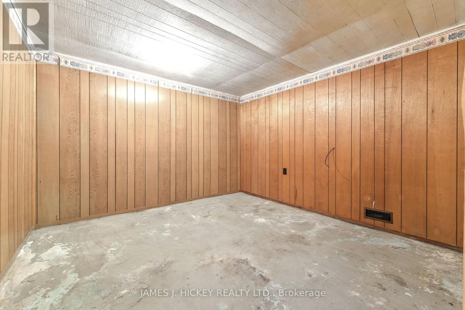 123 Algonquin Street, Deep River, Ontario  K0J 1P0 - Photo 27 - X12341392