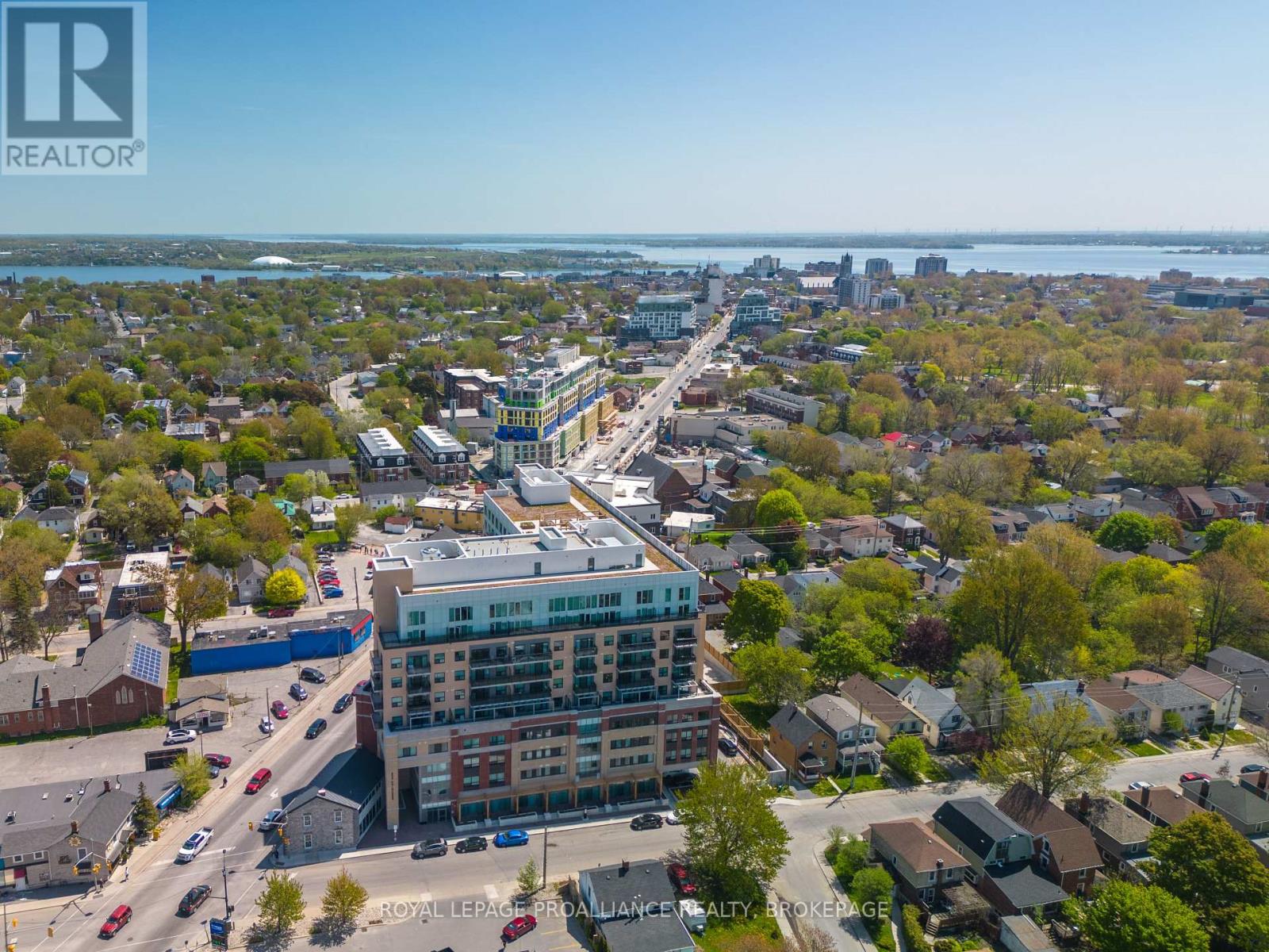 1023 - 652 Princess Street, Kingston, Ontario  K7L 1E5 - Photo 4 - X12341354