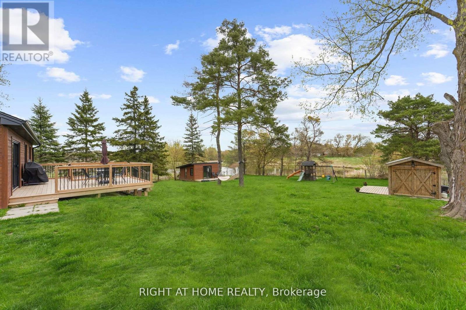 17083 Warden Avenue, Whitchurch-Stouffville, Ontario  L4A 2W1 - Photo 33 - N12341048