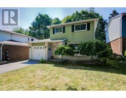 214 William Roe Boulevard, Newmarket (Central Newmarket), Ca