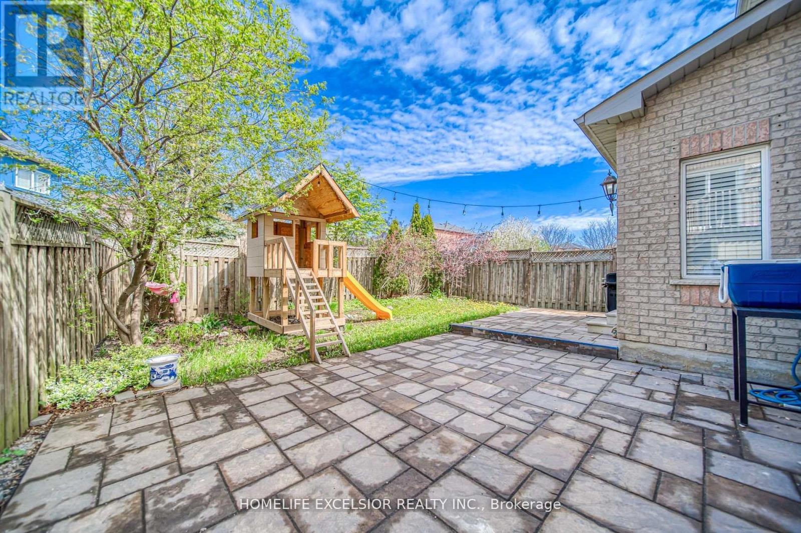 268 America Avenue, Vaughan, Ontario  L6A 3G7 - Photo 31 - N12341082
