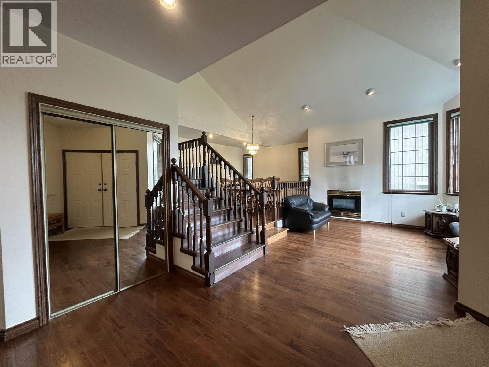 7943 Rosewood Street, Burnaby, British Columbia  V5E 2H4 - Photo 3 - R3027648