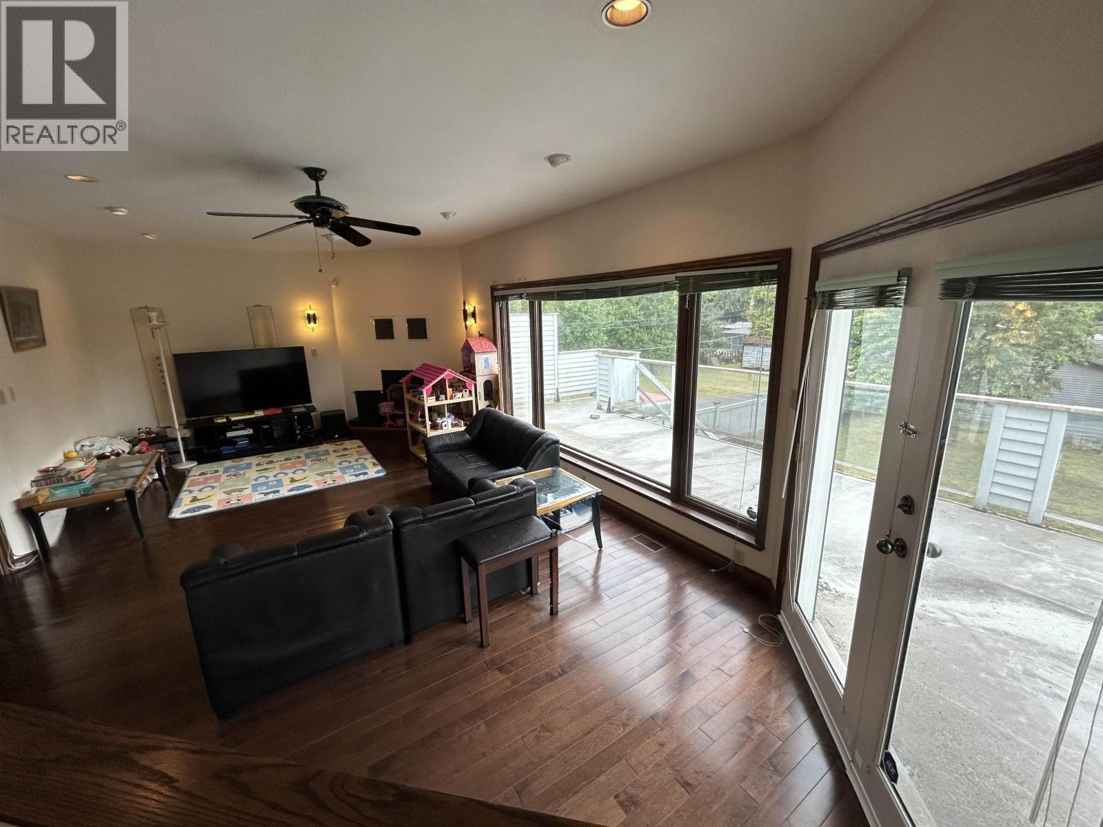 7943 Rosewood Street, Burnaby, British Columbia  V5E 2H4 - Photo 10 - R3027648