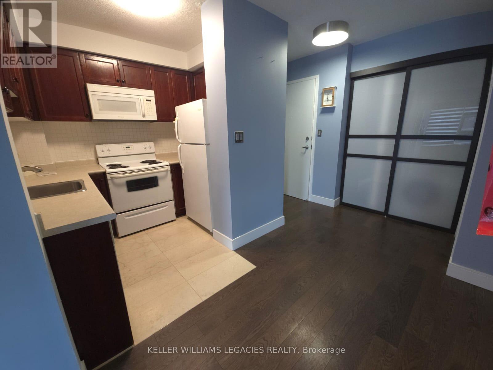 709 - 2464 Weston Road, Toronto, Ontario  M9N 0A2 - Photo 18 - W12340977