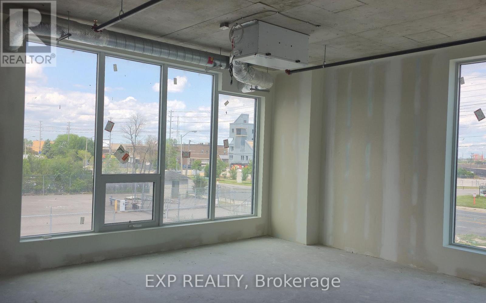 115 - 600 Dixon Road, Toronto, Ontario  M9W 1J1 - Photo 5 - W12341102
