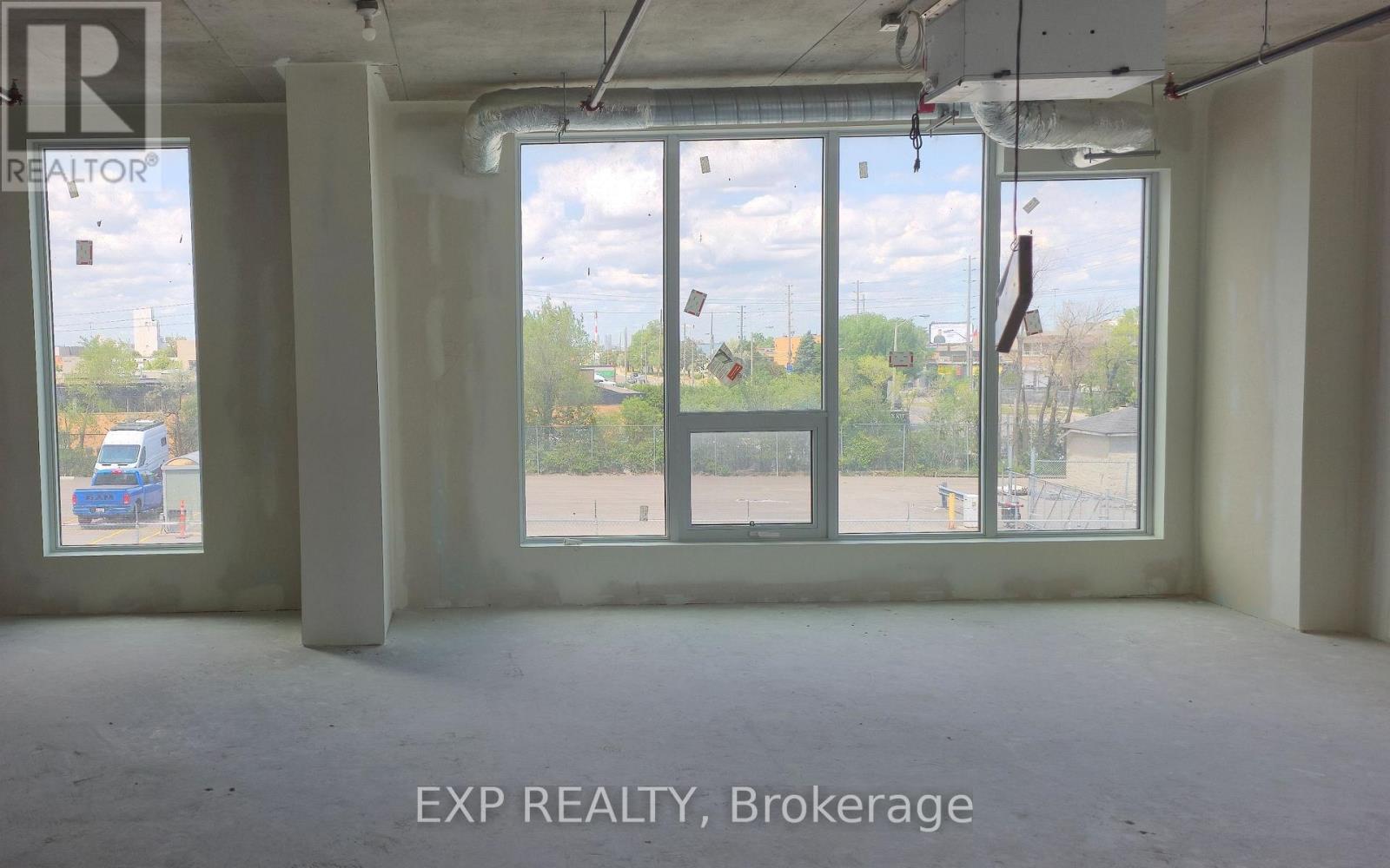 115 - 600 Dixon Road, Toronto, Ontario  M9W 1J1 - Photo 7 - W12341102