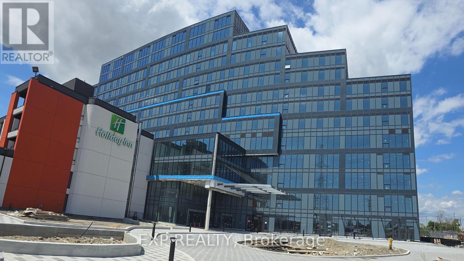 115 - 600 Dixon Road, Toronto (West Humber-Clairville), Ontario  M9W 1J1 - Photo 2 - W12341103