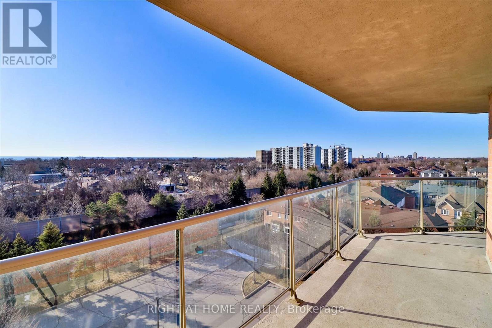 705 - 1140 Parkwest Place, Mississauga, Ontario  L5E 3K9 - Photo 37 - W12341142