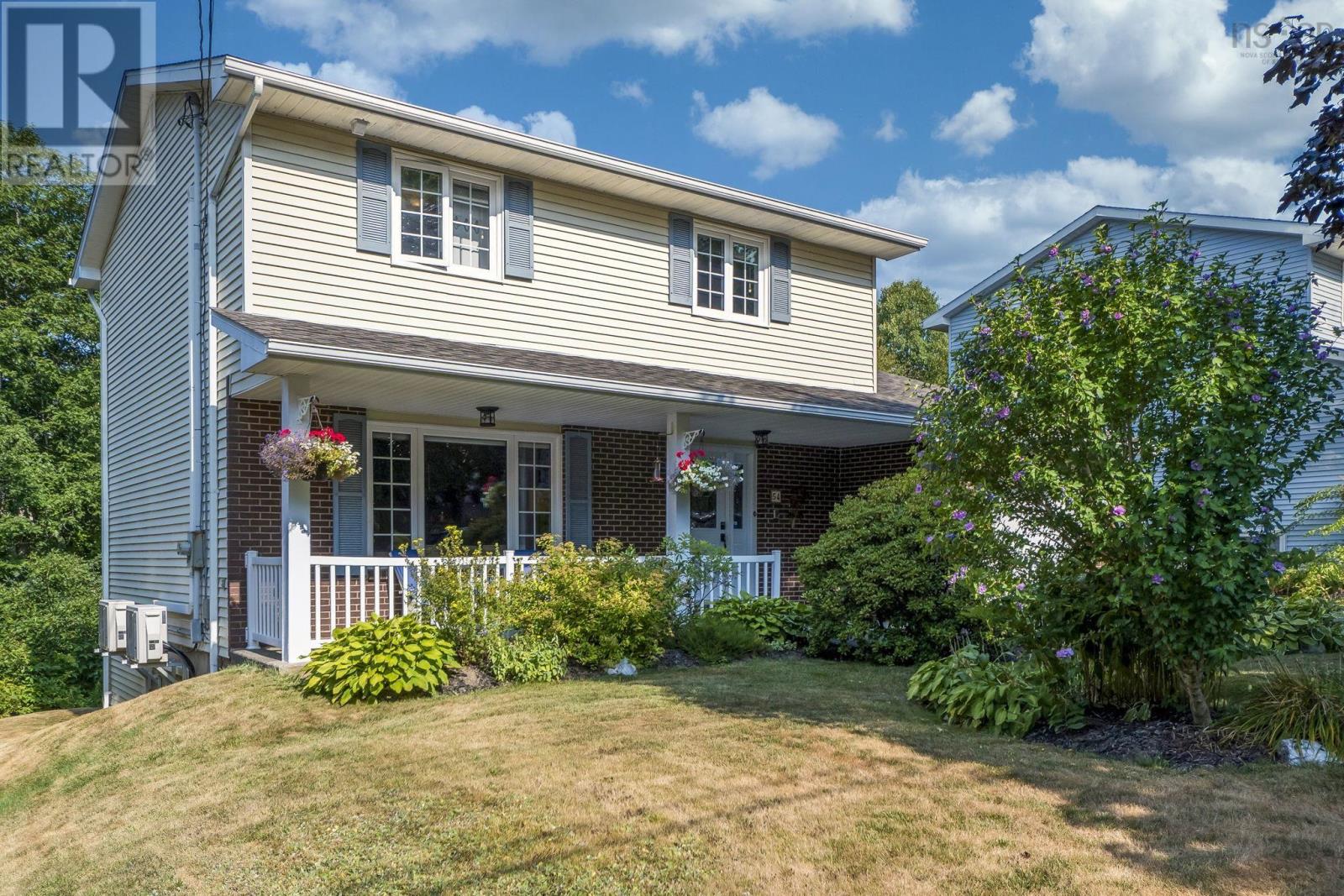 54 Riverview Crescent, Bedford, Nova Scotia  B4A 2X4 - Photo 1 - 202520438