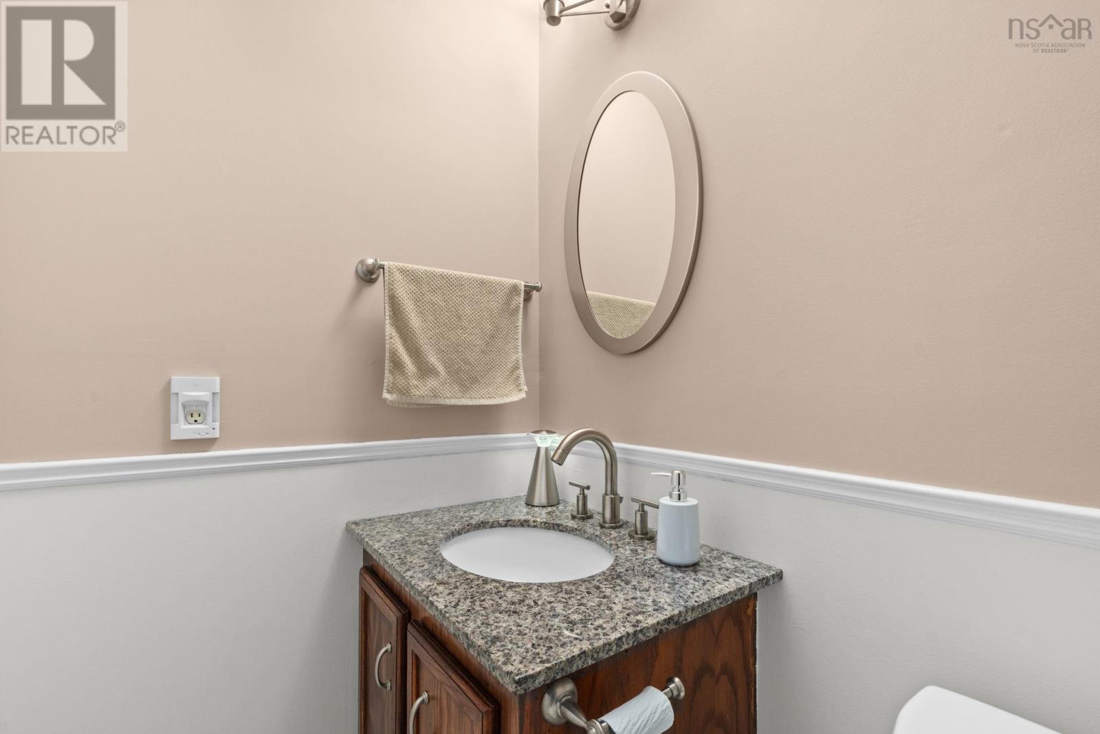 54 Riverview Crescent, Bedford, Nova Scotia  B4A 2X4 - Photo 19 - 202520438