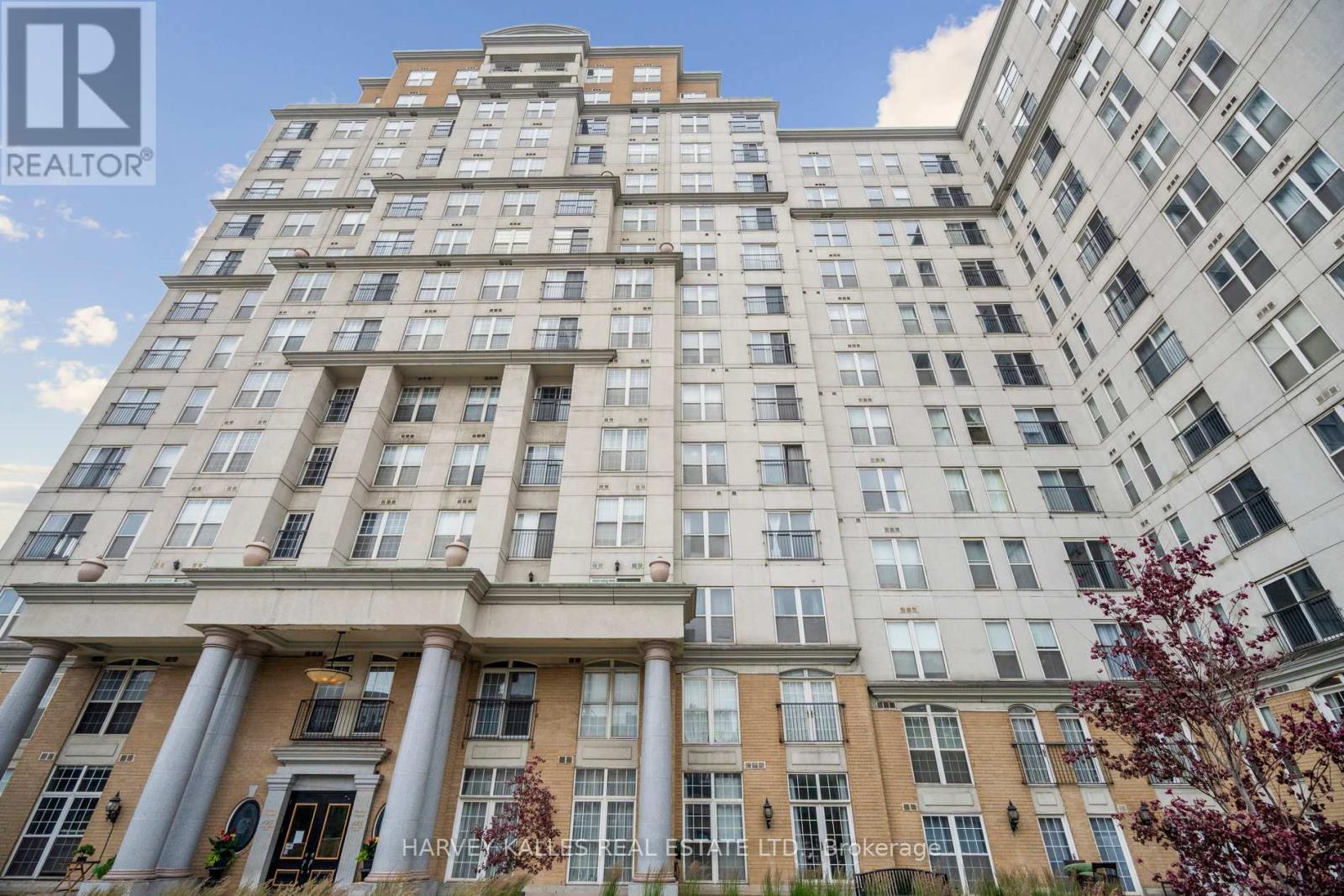 414 - 135 JAMES STREET S, Hamilton, Ontario