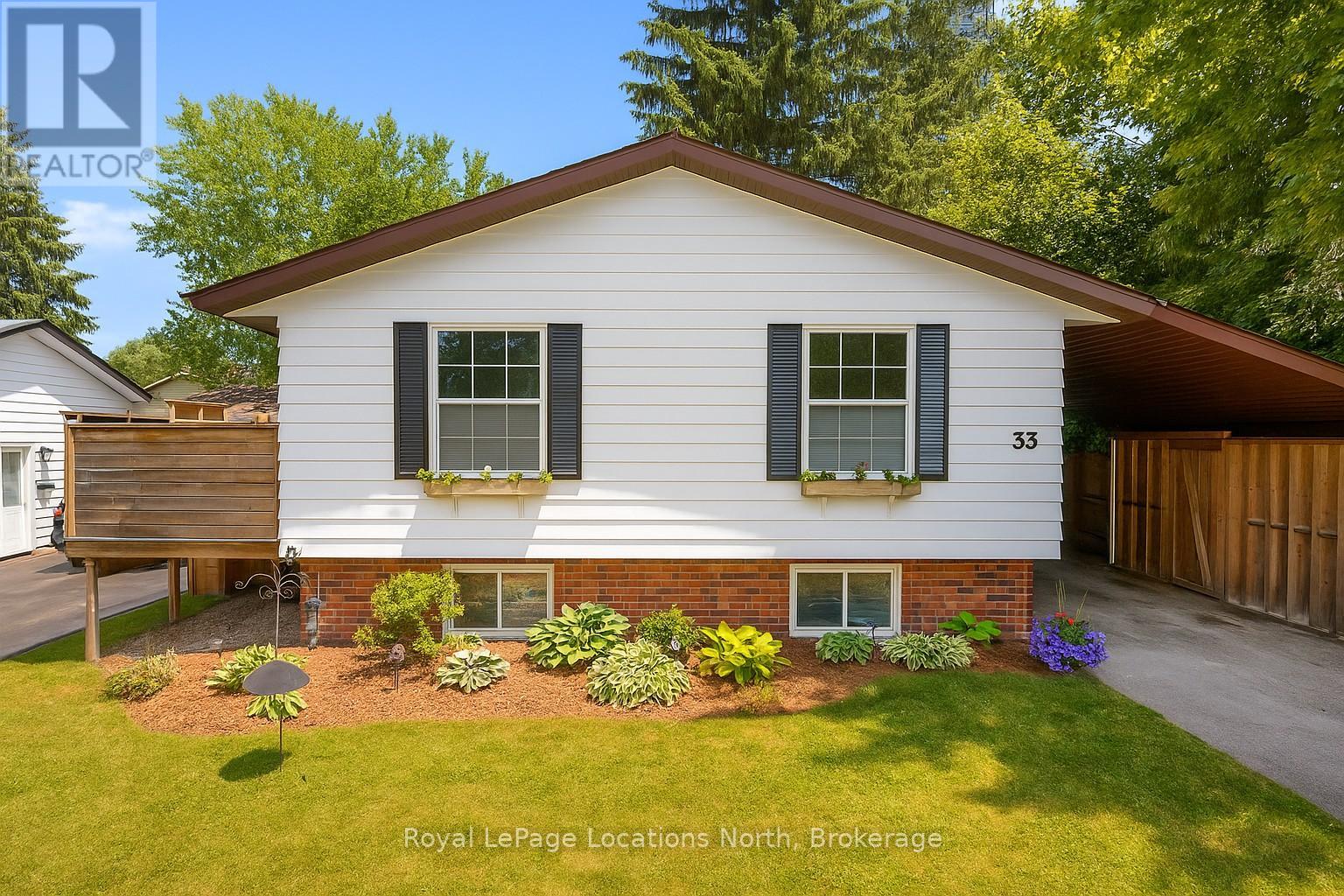 33 Blake Street, Meaford, Ontario  N4L 1E9 - Photo 1 - X12341459