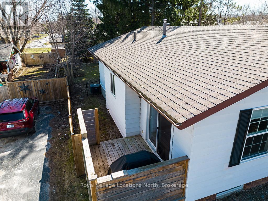 33 Blake Street, Meaford, Ontario  N4L 1E9 - Photo 15 - X12341459