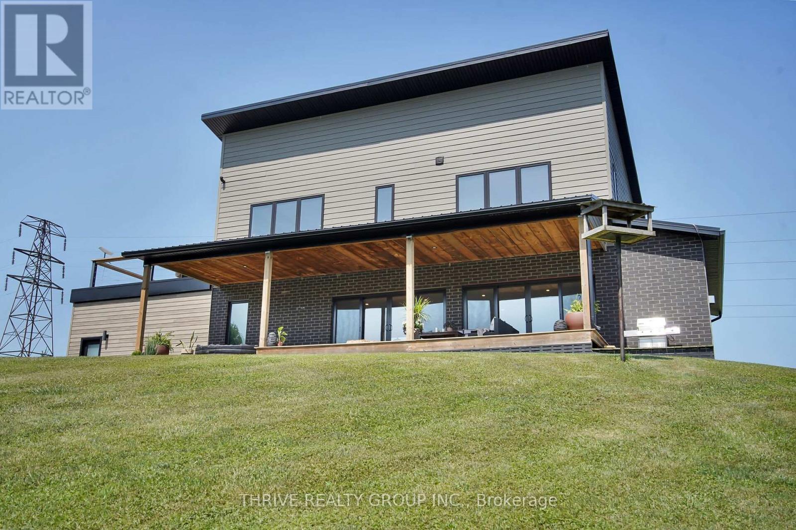 36333 Talbot Line, Southwold, Ontario  N0L 2E0 - Photo 41 - X12341531