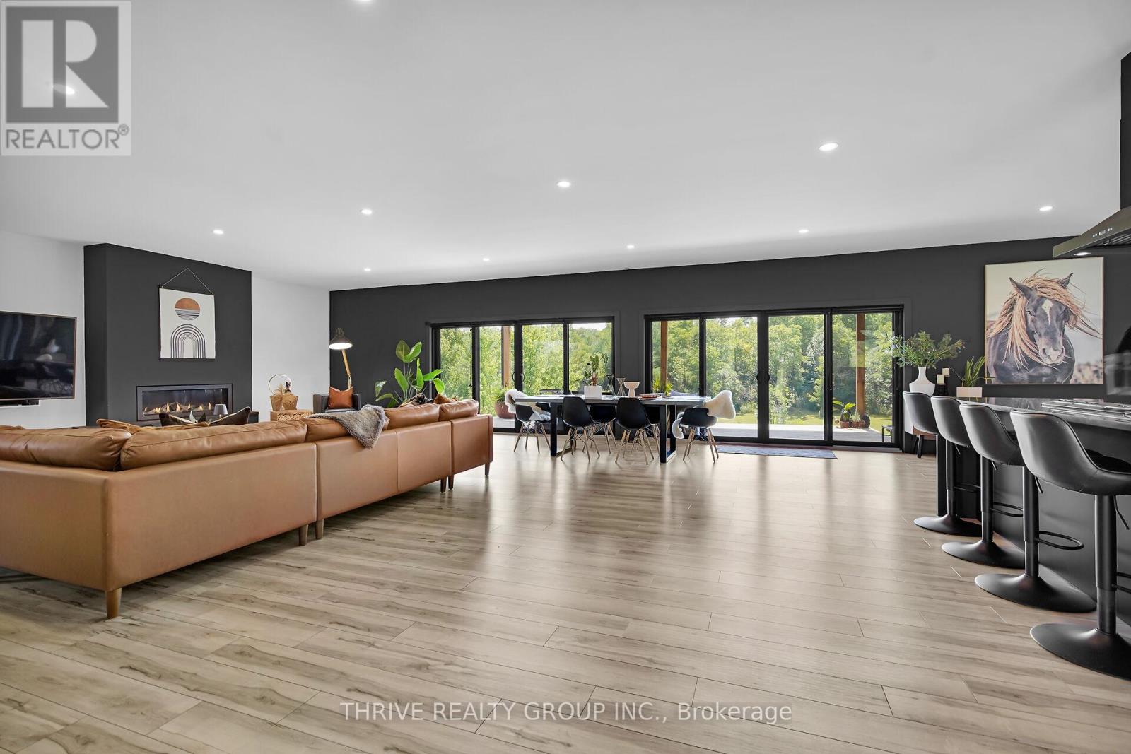 36333 Talbot Line, Southwold, Ontario  N0L 2E0 - Photo 6 - X12341531