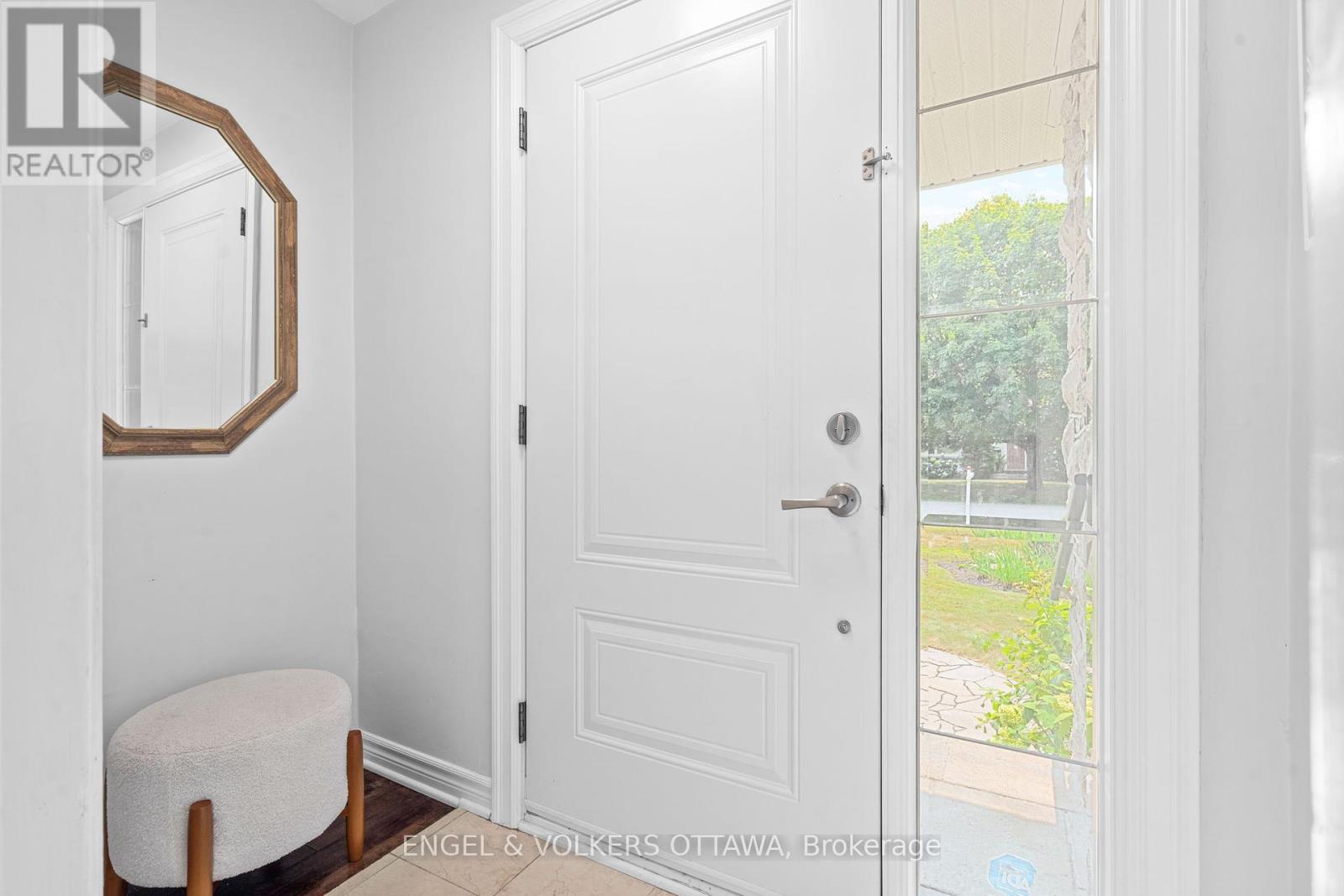 Property at 249 FAIRCREST ROAD image 3