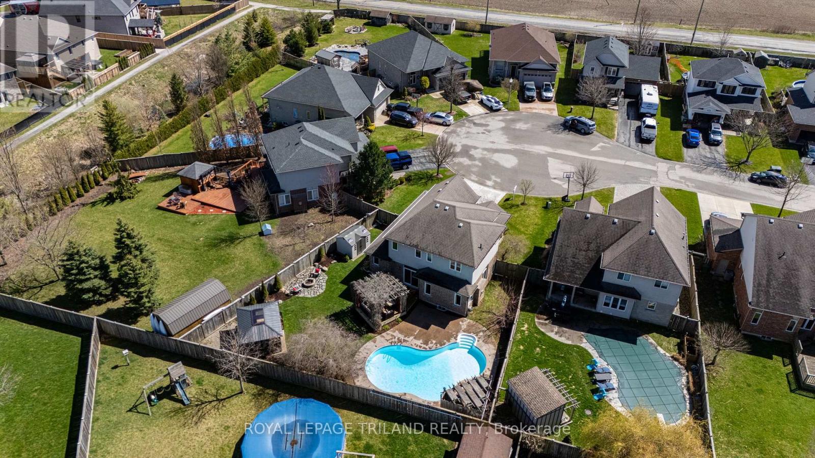 19 Chamberlain Court, St. Thomas, Ontario  N5R 0A4 - Photo 1 - X12224970