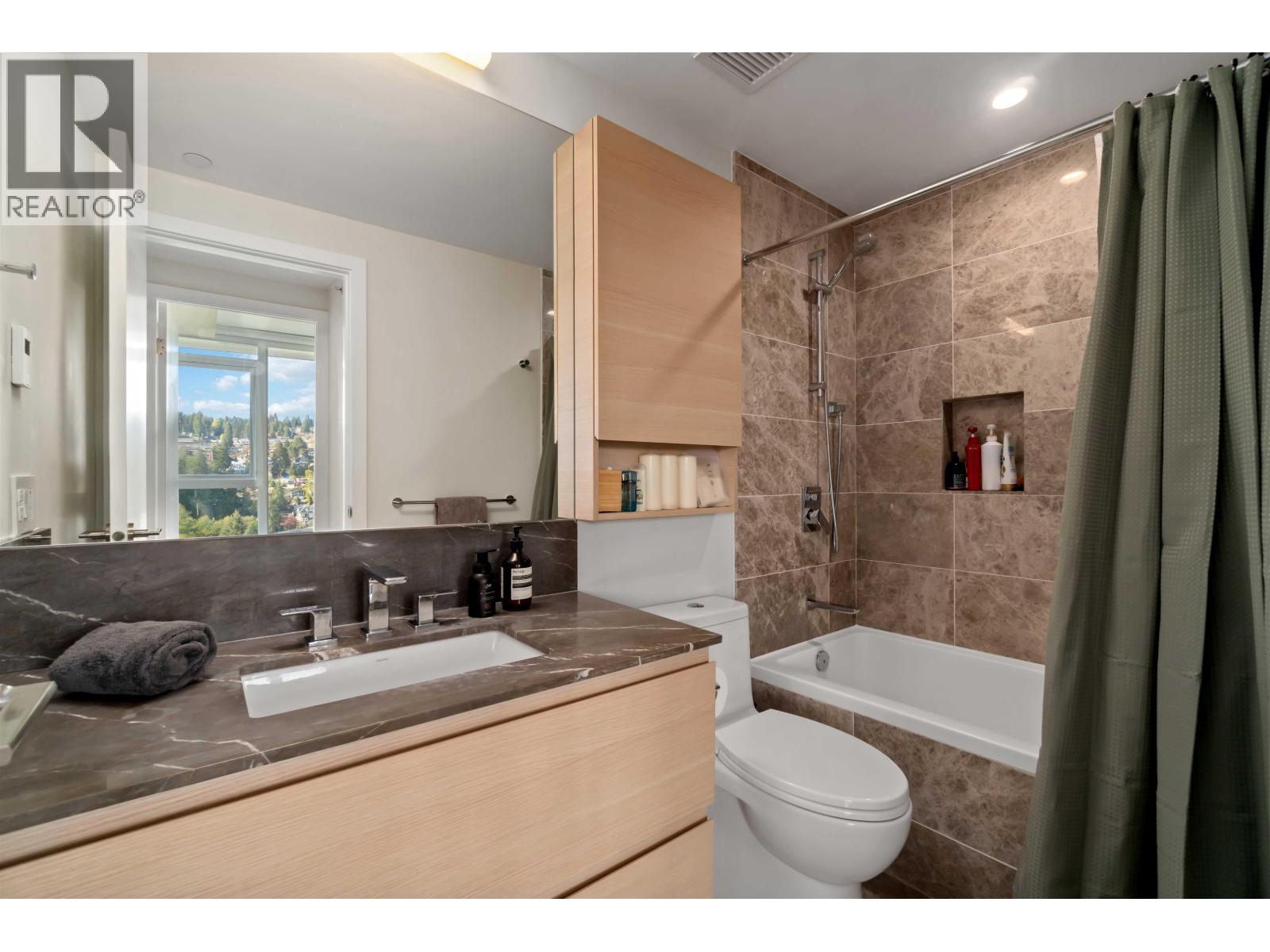 2005 305 Morrissey Road, Port Moody, British Columbia  V3H 0M3 - Photo 17 - R3036695