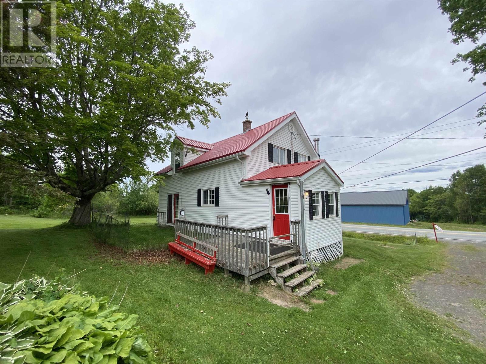 6918 Highway 215, Lower Selma, Nova Scotia  B0N 1T0 - Photo 4 - 202511745