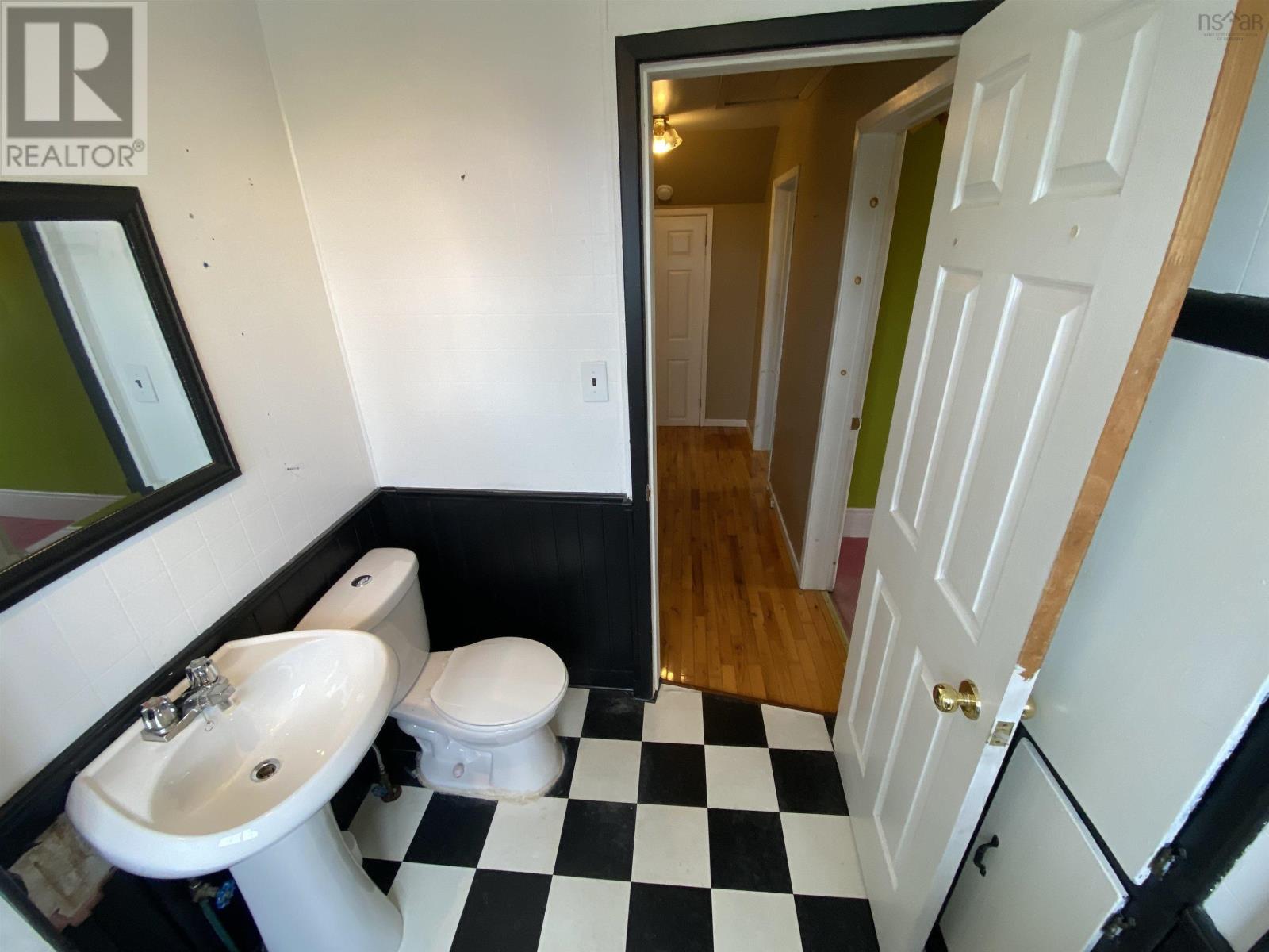 6918 Highway 215, Lower Selma, Nova Scotia  B0N 1T0 - Photo 29 - 202511745