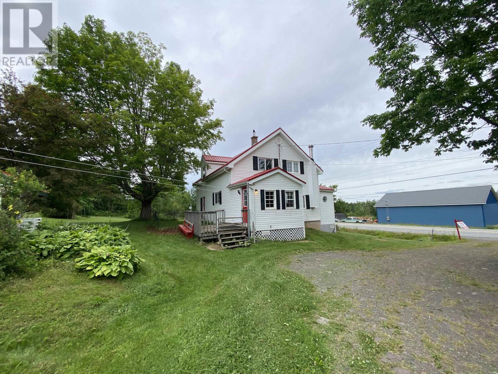 6918 Highway 215, Lower Selma, Nova Scotia  B0N 1T0 - Photo 5 - 202511745