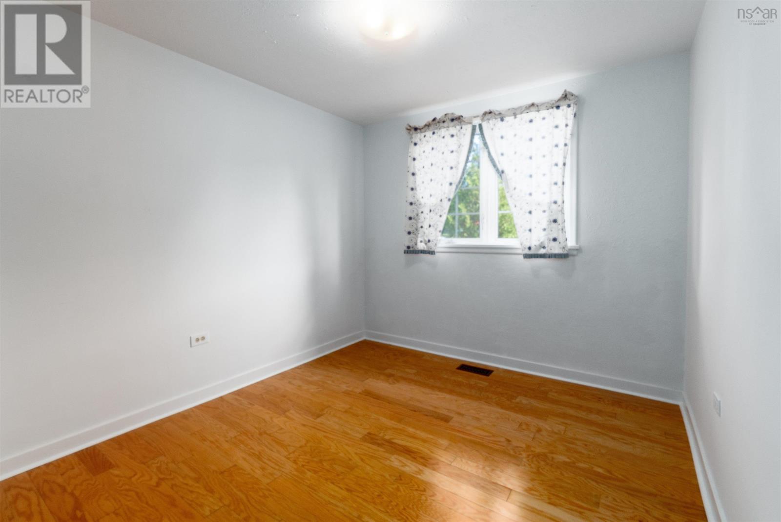 19 Digby Crescent, Dartmouth, Nova Scotia  B2W 2G1 - Photo 17 - 202519360