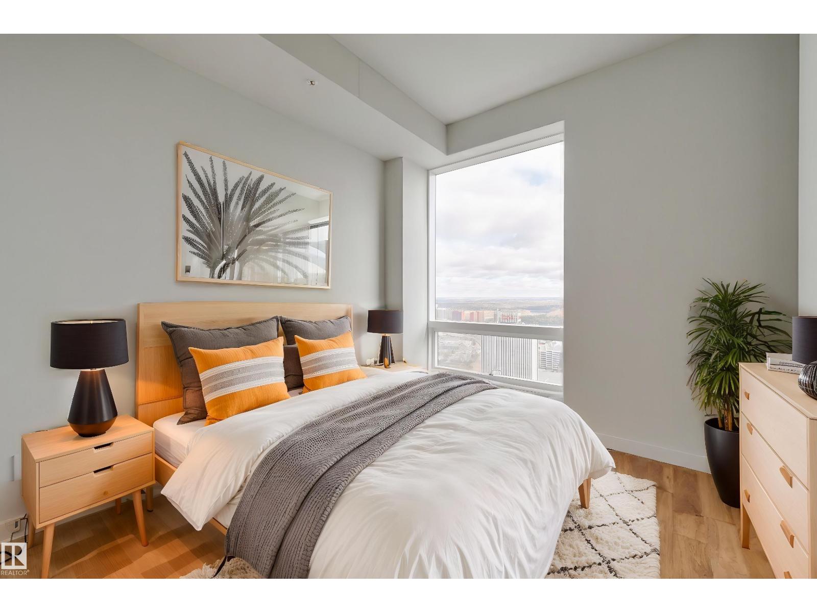 #3704 10360 102 St Nw, Edmonton, Alberta  T5J 0K6 - Photo 1 - E4452654