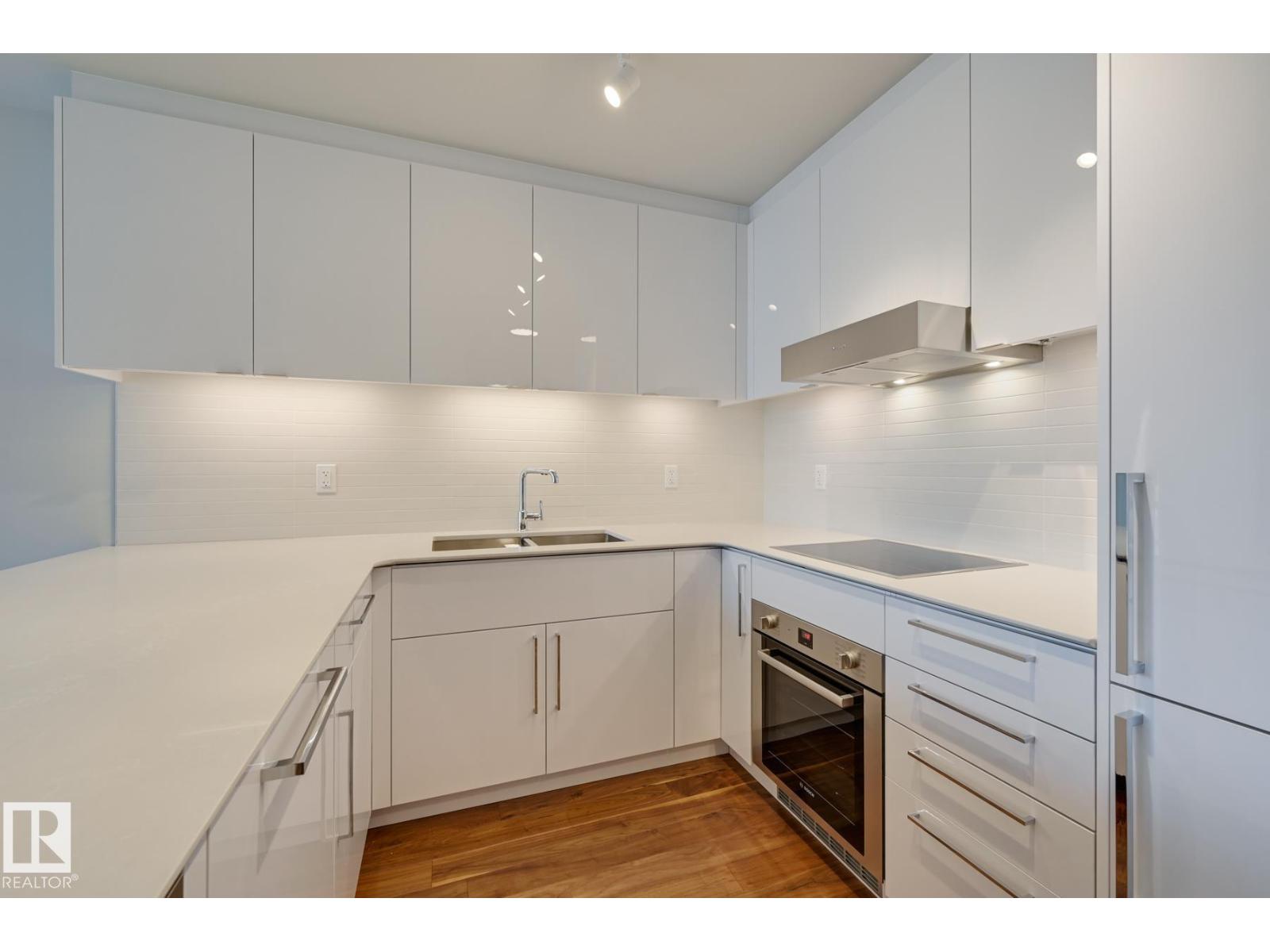 #3704 10360 102 St Nw, Edmonton, Alberta  T5J 0K6 - Photo 3 - E4452654