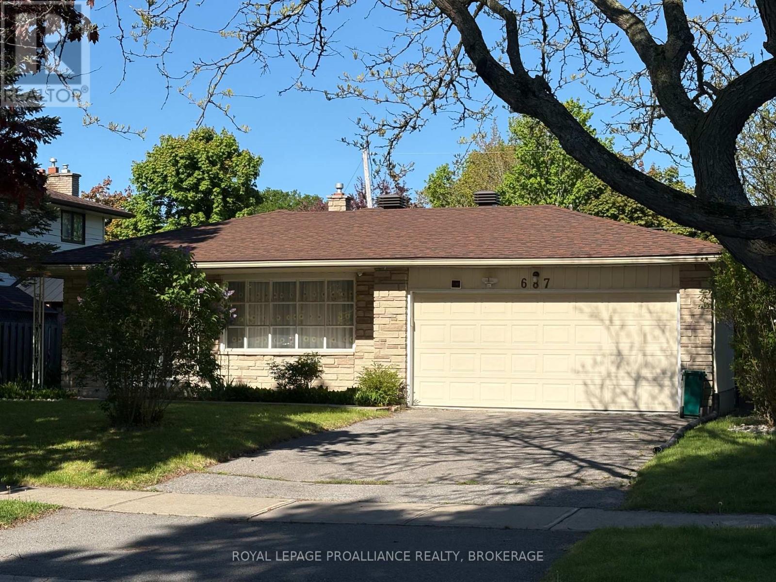 687 Harrow Place, Kingston, Ontario  K7M 5M1 - Photo 1 - X12341616