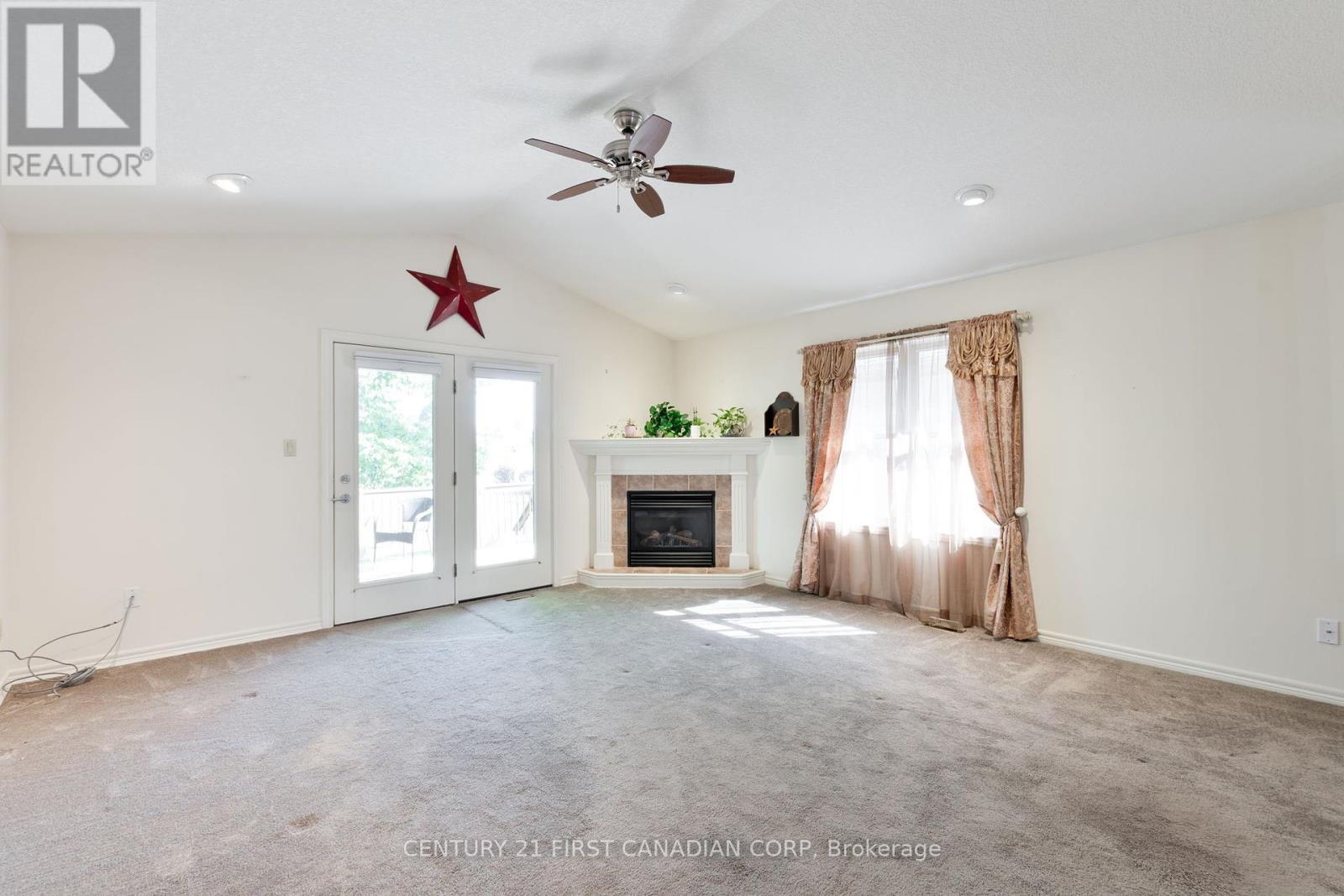 14 - 410 Burwell Road, St. Thomas, Ontario  N5P 4N6 - Photo 13 - X12341552