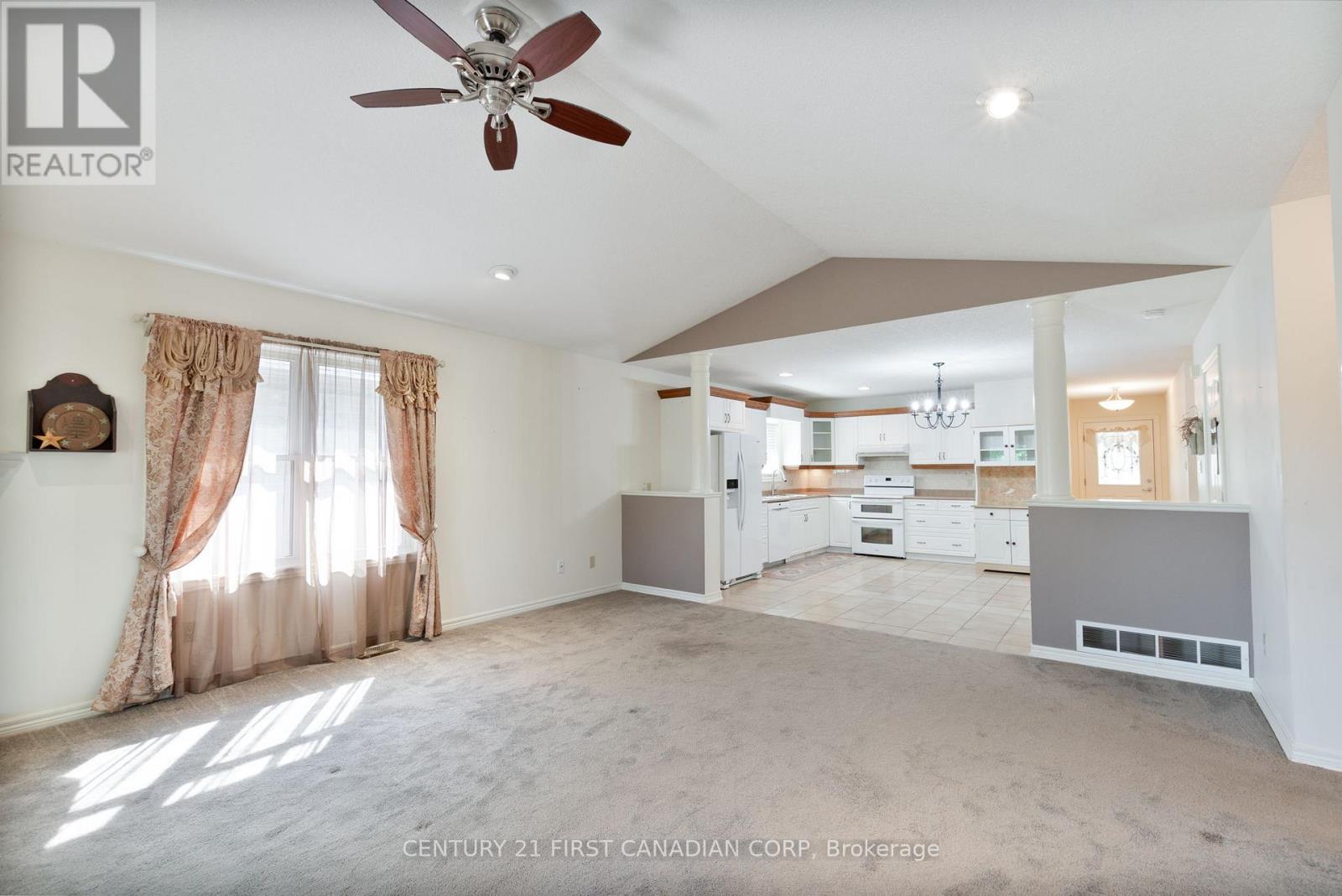 14 - 410 Burwell Road, St. Thomas, Ontario  N5P 4N6 - Photo 14 - X12341552