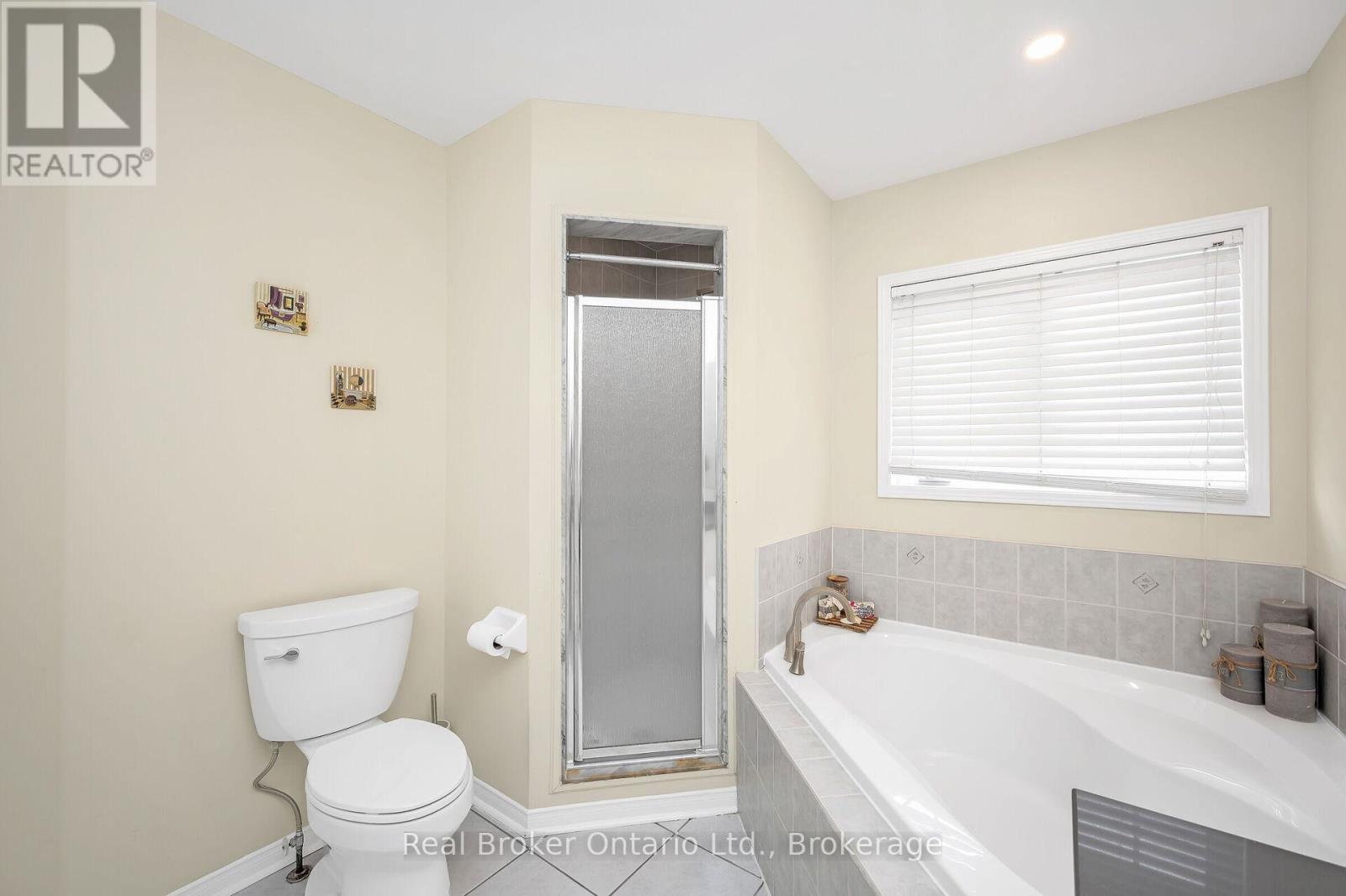 2458 Postmaster Drive, Oakville, Ontario  L6M 5A8 - Photo 24 - W12341643