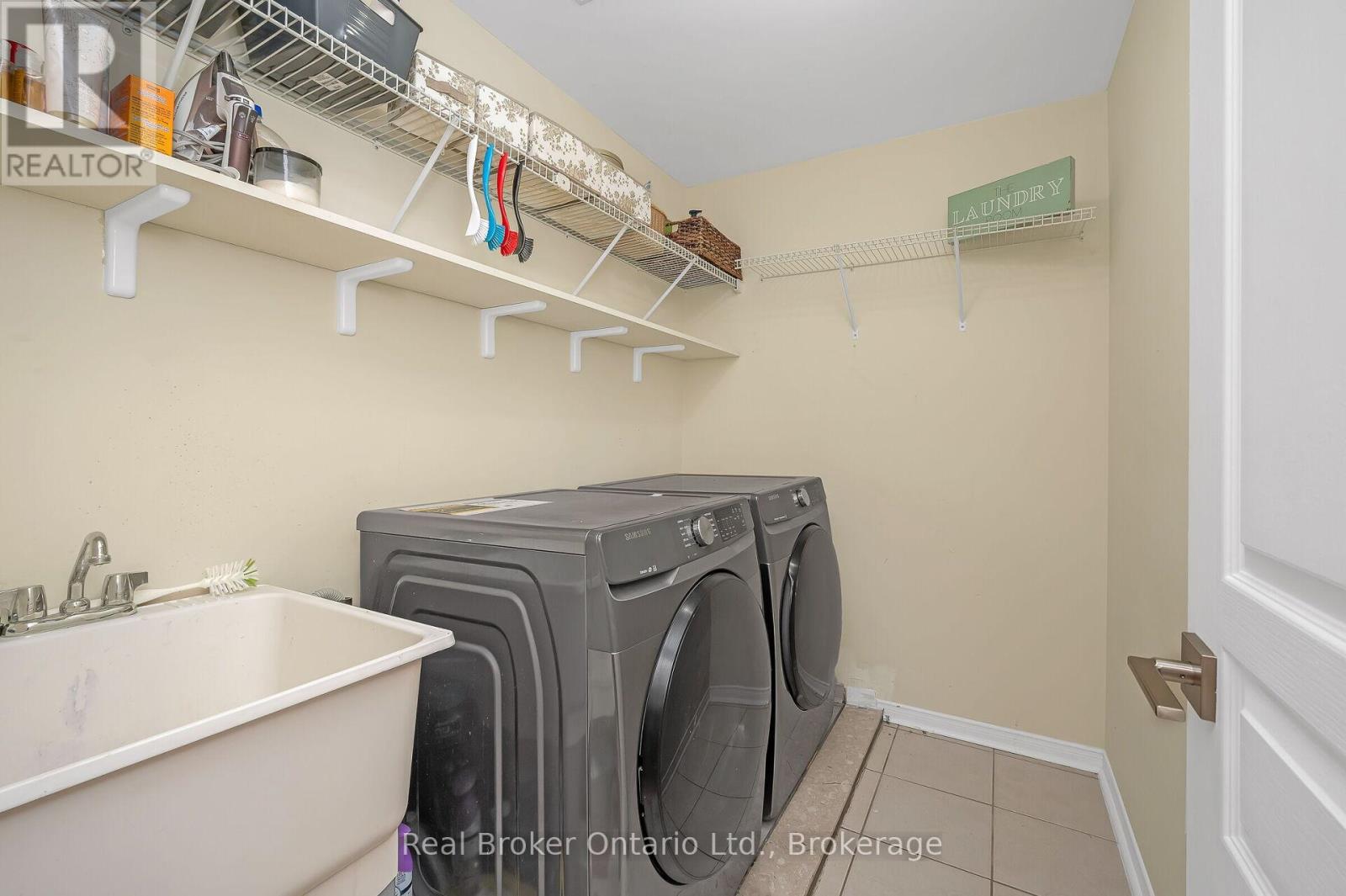 2458 Postmaster Drive, Oakville, Ontario  L6M 5A8 - Photo 27 - W12341643