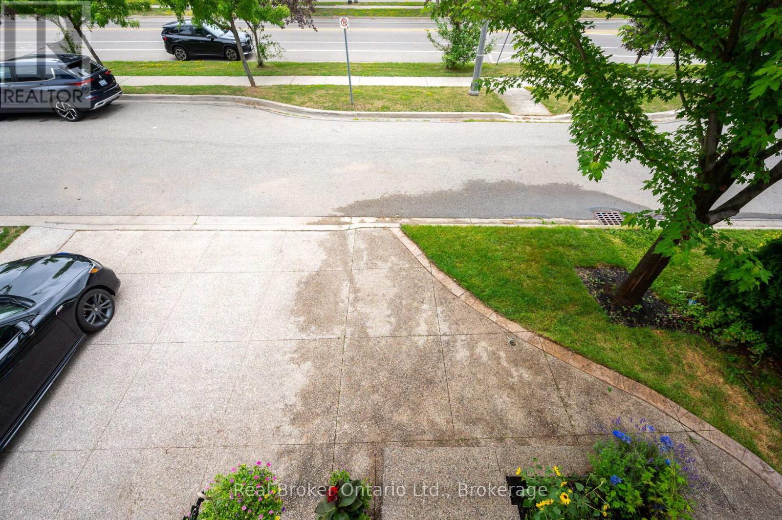 2458 Postmaster Drive, Oakville, Ontario  L6M 5A8 - Photo 37 - W12341643