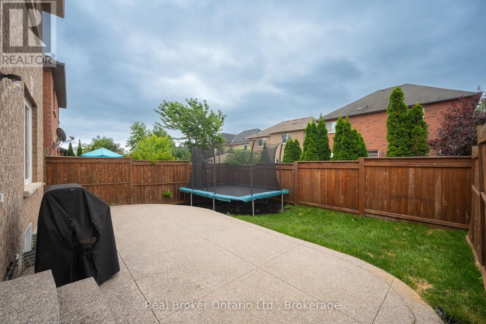 2458 Postmaster Drive, Oakville, Ontario  L6M 5A8 - Photo 46 - W12341643