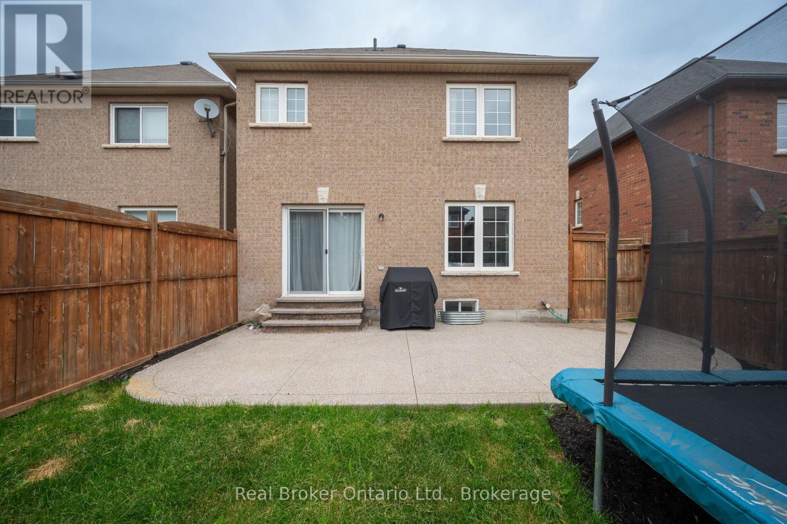 2458 Postmaster Drive, Oakville, Ontario  L6M 5A8 - Photo 48 - W12341643