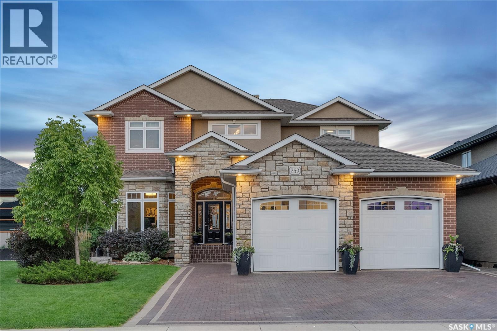 250 Whalley Crescent, Saskatoon, Saskatchewan  S7T 0N9 - Photo 1 - SK015221
