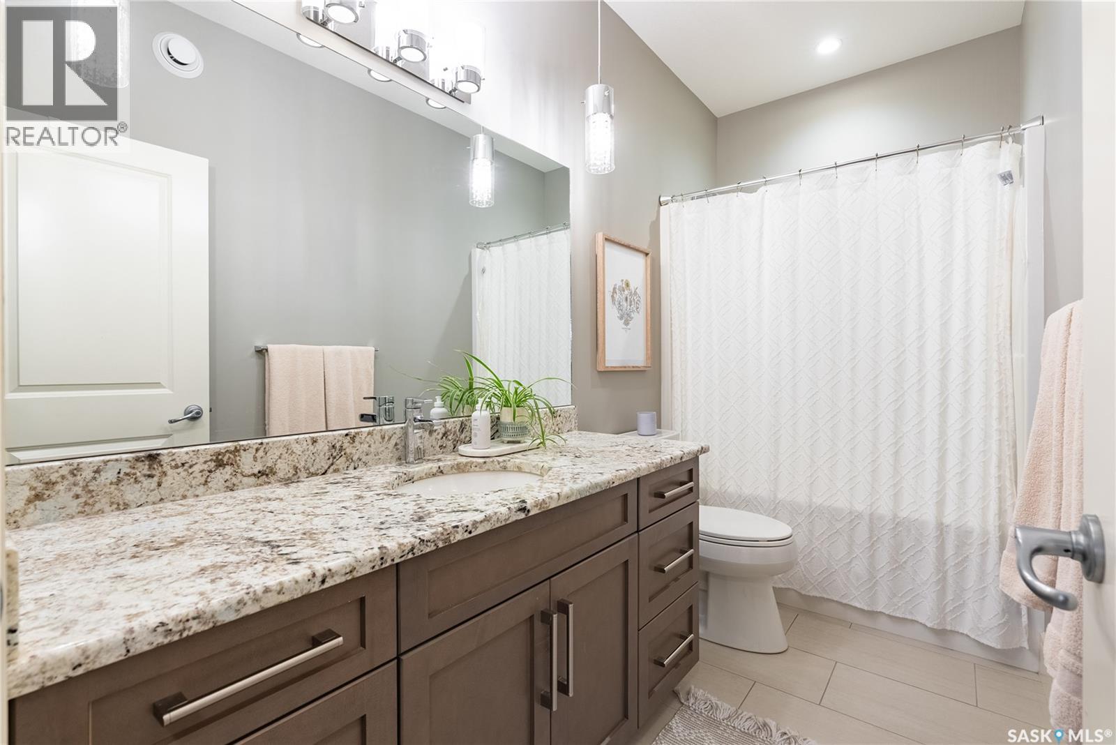 250 Whalley Crescent, Saskatoon, Saskatchewan  S7T 0N9 - Photo 27 - SK015221