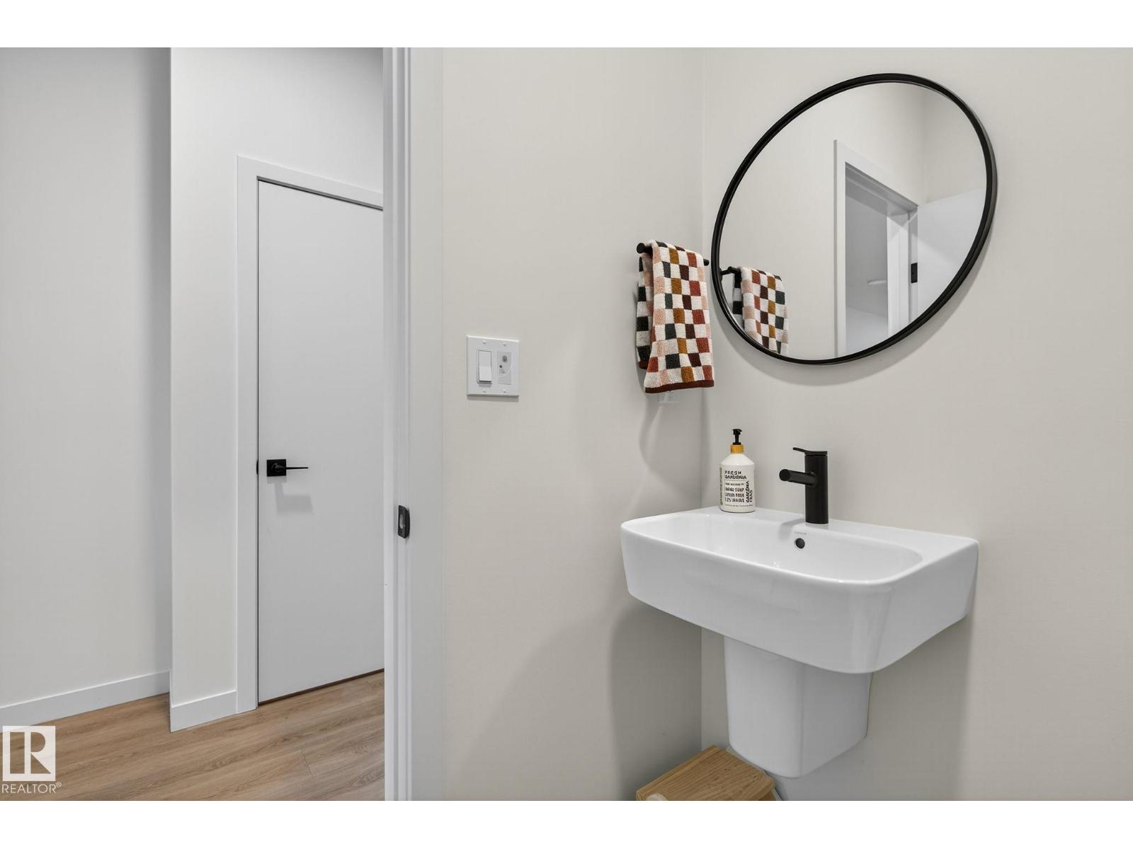 3349 Kulay Wy Sw, Edmonton, Alberta  T6W 5E7 - Photo 24 - E4452656