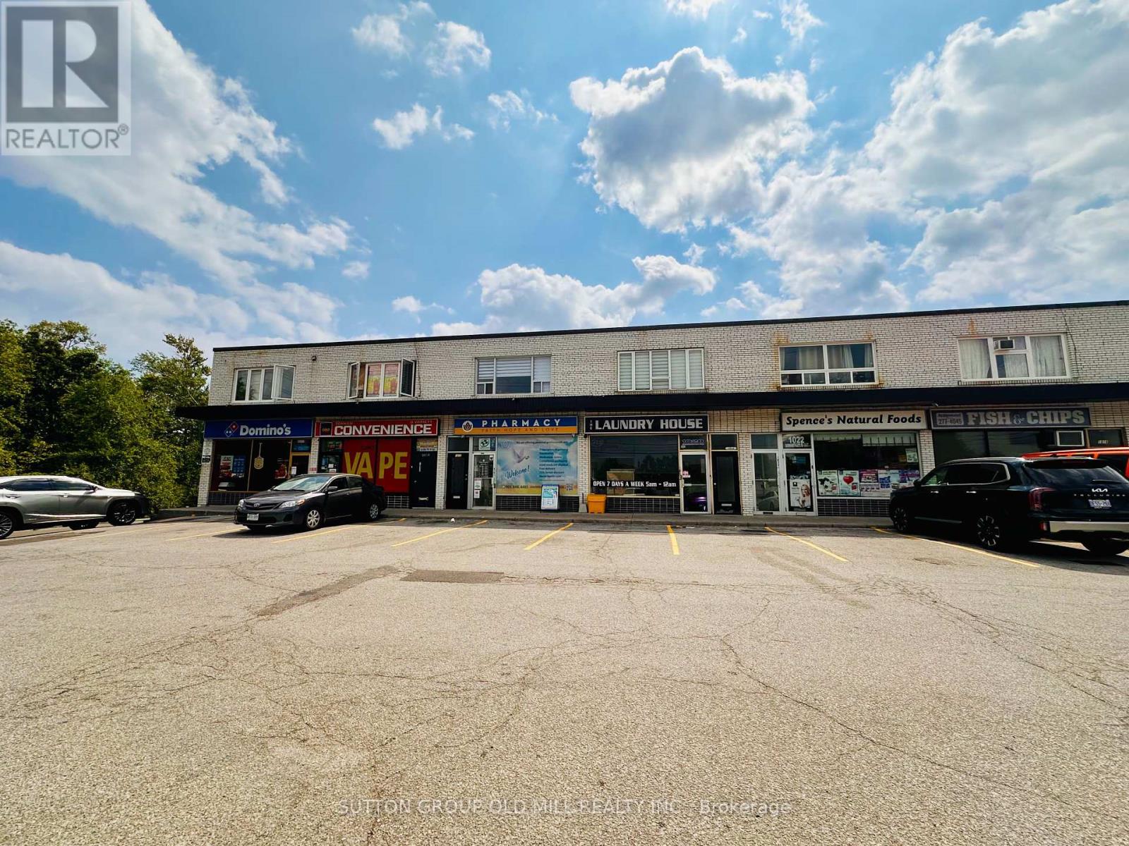 1032 BURNHAMTHORPE ROAD E, Mississauga, Ontario