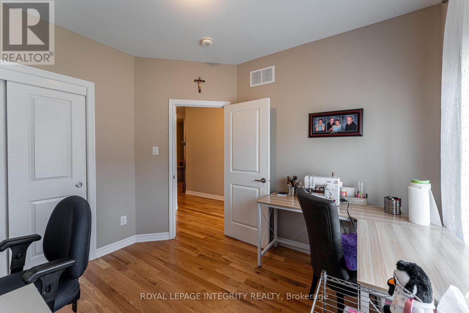 258 Rue De L'etang Street, Clarence-Rockland, Ontario  K4K 0K1 - Photo 8 - X12341538