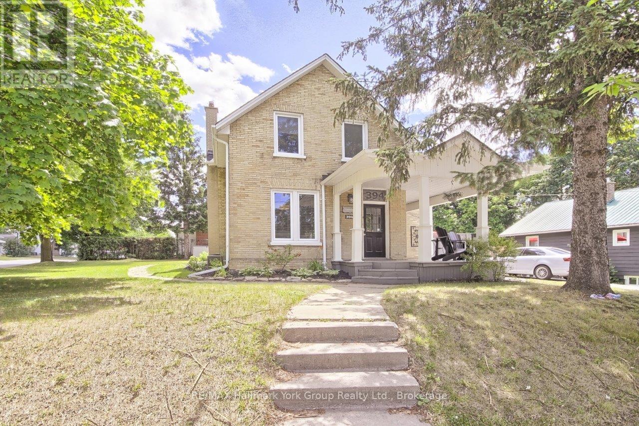 394 Eagle Street, Newmarket, Ontario  L3Y 1K4 - Photo 5 - N12332290