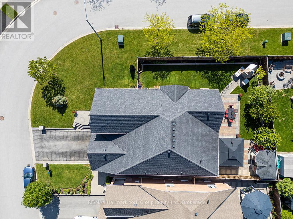 1166 Gina Street, Innisfil, Ontario  L9S 4Z3 - Photo 3 - N12314627