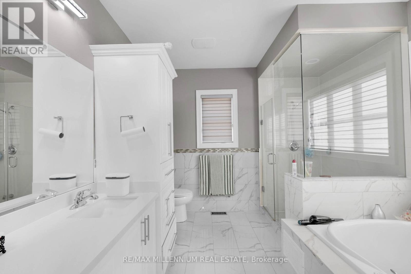 6 Landscape Drive, Brampton, Ontario  L6P 2Z1 - Photo 33 - W12341043