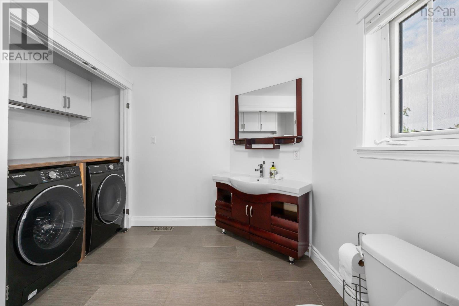 68 Salzburg Place, Halifax, Nova Scotia  B3S 0C6 - Photo 36 - 202514240