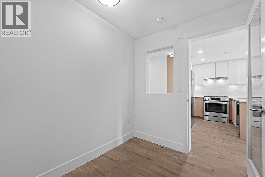 305 4788 Hastings Street, Burnaby, British Columbia  V5C 0P4 - Photo 13 - R3036082