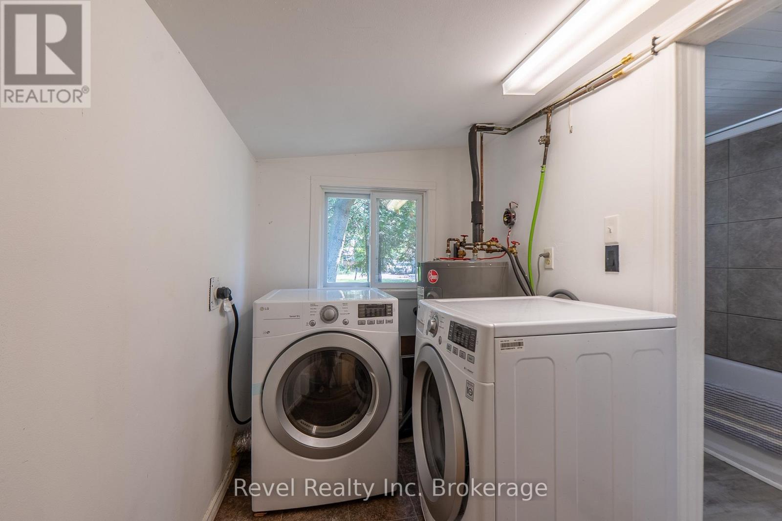 14 And 120-121 Mowat Crescent, North Bay, Ontario  P1A 1R5 - Photo 21 - X12338731