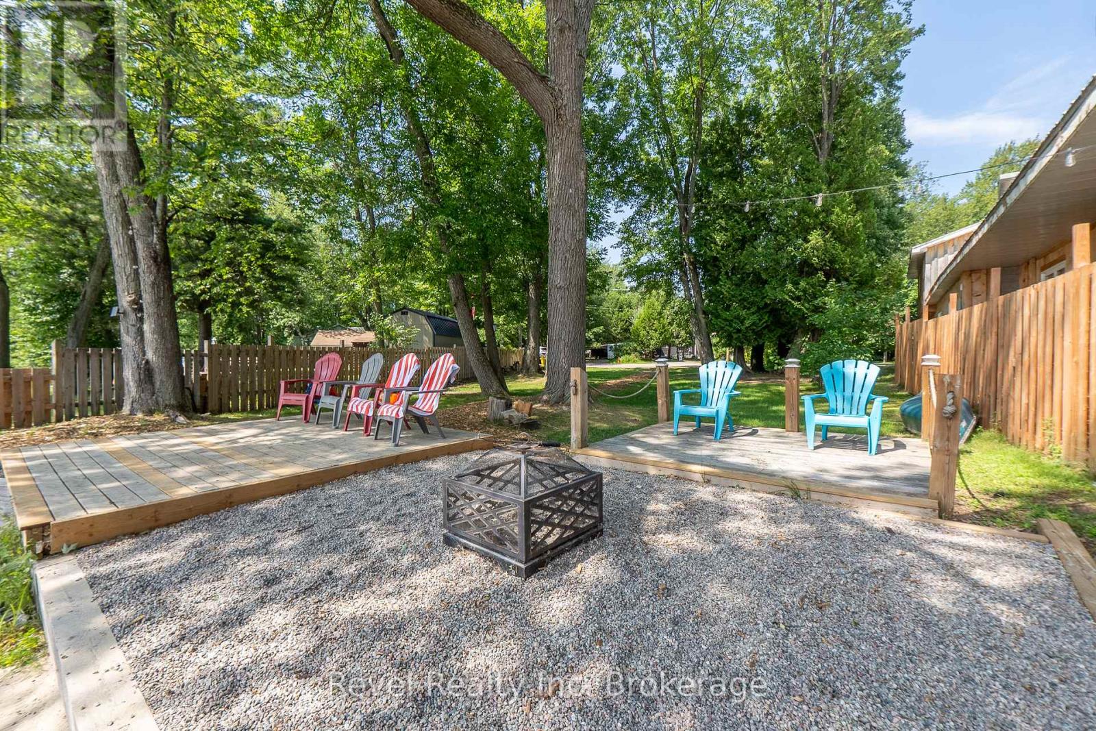 14 And 120-121 Mowat Crescent, North Bay, Ontario  P1A 1R5 - Photo 43 - X12338731