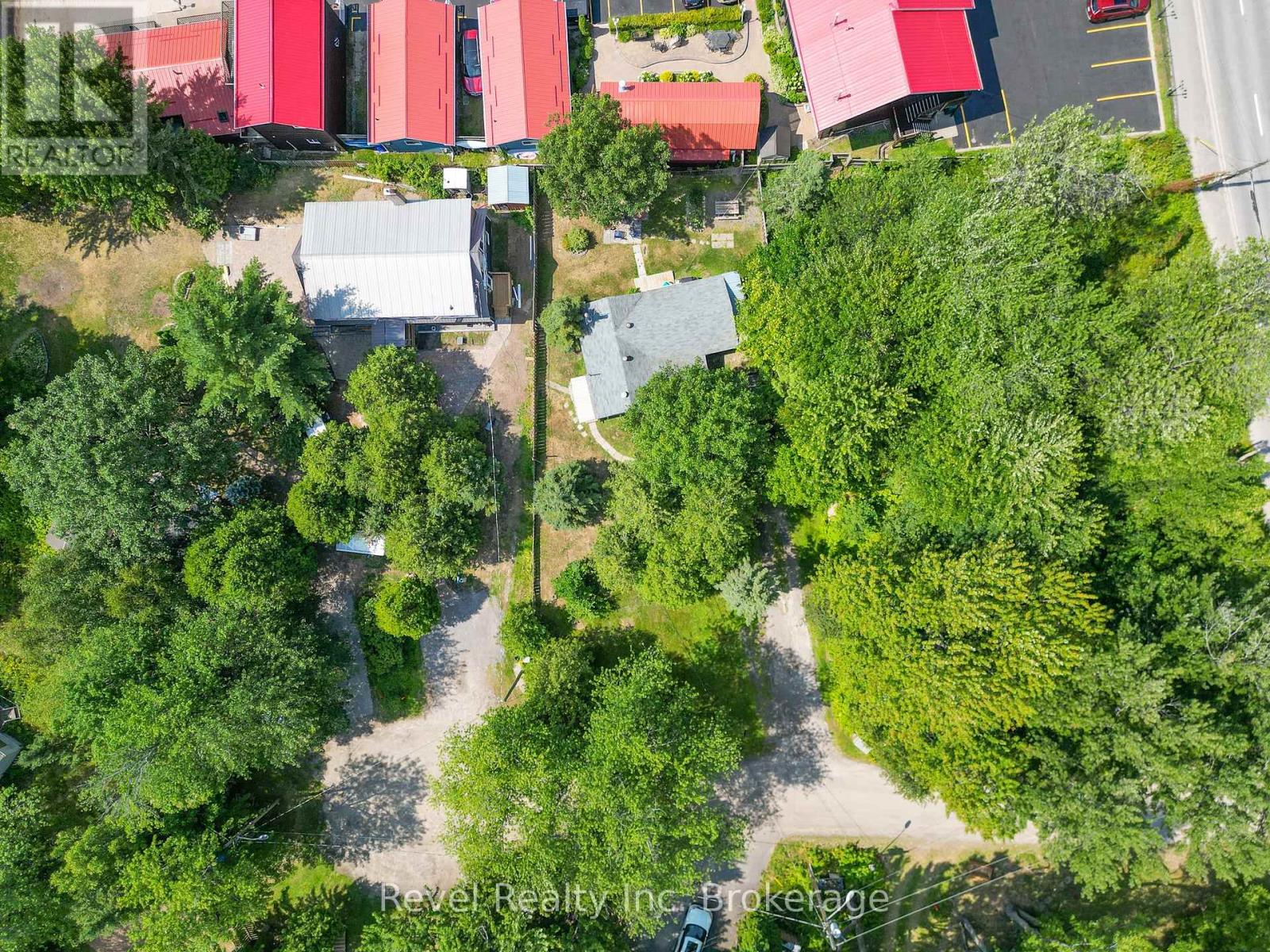 14 And 120-121 Mowat Crescent, North Bay, Ontario  P1A 1R5 - Photo 48 - X12338731