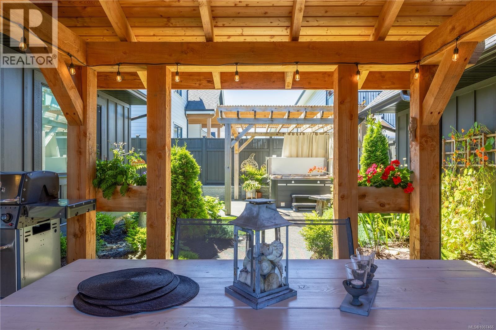 4029 Buckstone Rd, Courtenay, British Columbia  V9N 0B4 - Photo 18 - 1007466